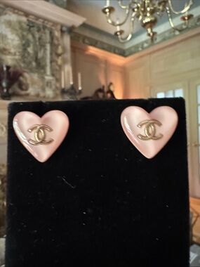 Heart-Shaped Pink Gold Logo Stud Earrings